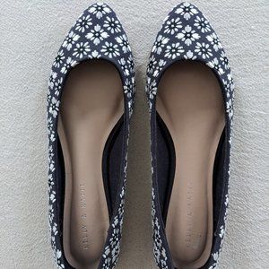Embroidered Floral Flats